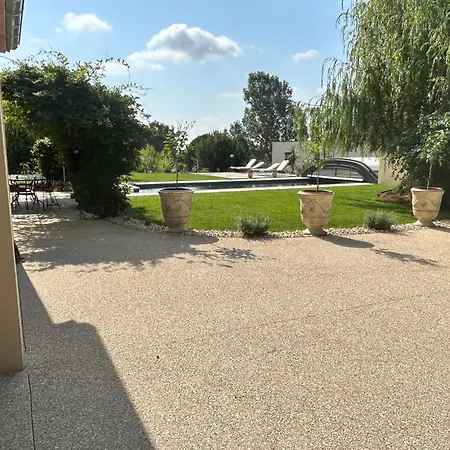 Joli A - Gard Lägenhet