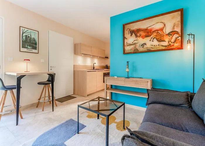 Elegant Mazet * Fontarèches